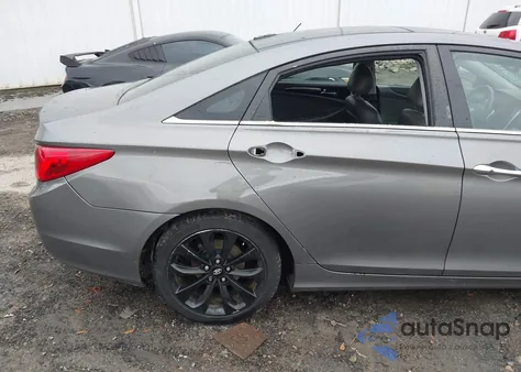 2013 Hyundai Sonata Limited 2.0T z USA, uszkodzony, nr VIN 5NPEC4ABXDH573324